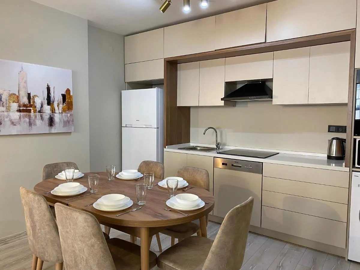 City Center Apartment, Sisli, Near Metro Istanbul